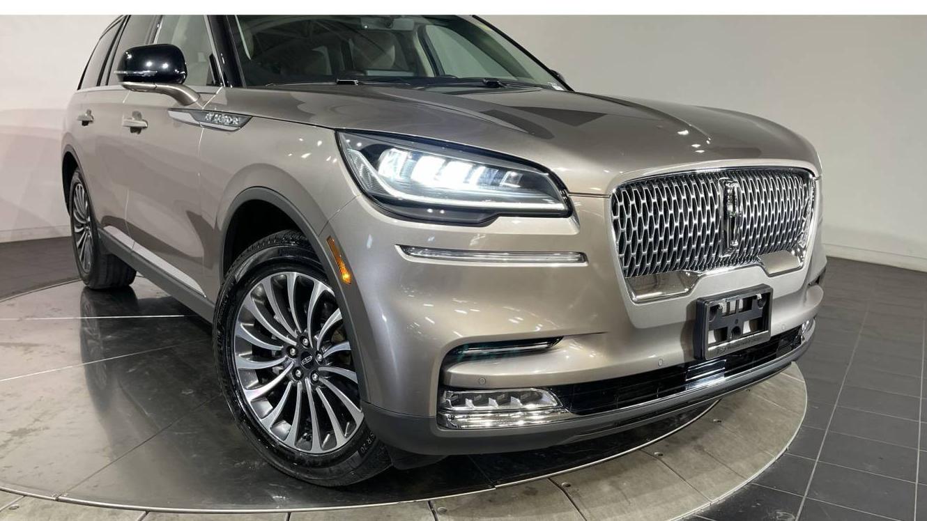 LINCOLN AVIATOR 2020 5LM5J7XC5LGL12556 image