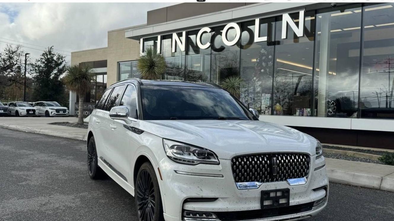 LINCOLN AVIATOR 2020 5LM5J9XC2LGL00568 image