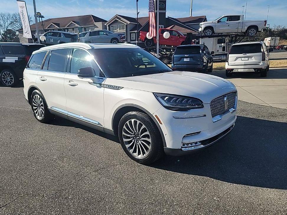 LINCOLN AVIATOR 2020 5LM5J7WC1LGL16721 image