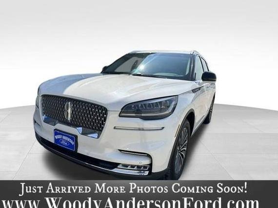 LINCOLN AVIATOR 2020 5LM5J7XC4LGL22480 image