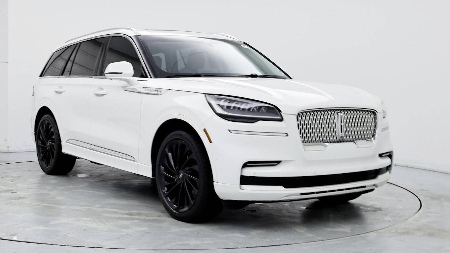 LINCOLN AVIATOR 2022 5LM5J7XC7NGL08348 image