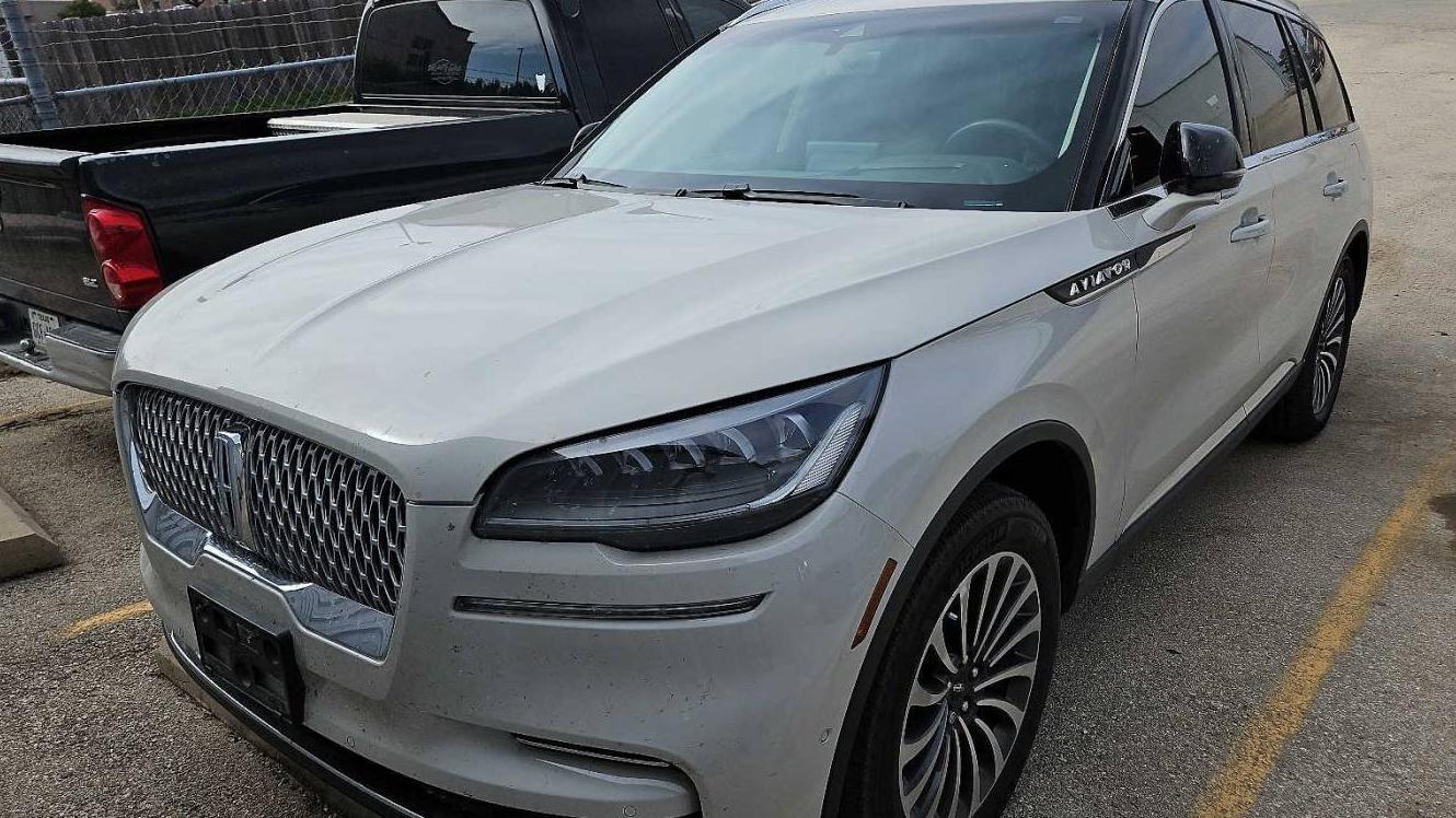 LINCOLN AVIATOR 2022 5LM5J7XC1NGL03873 image