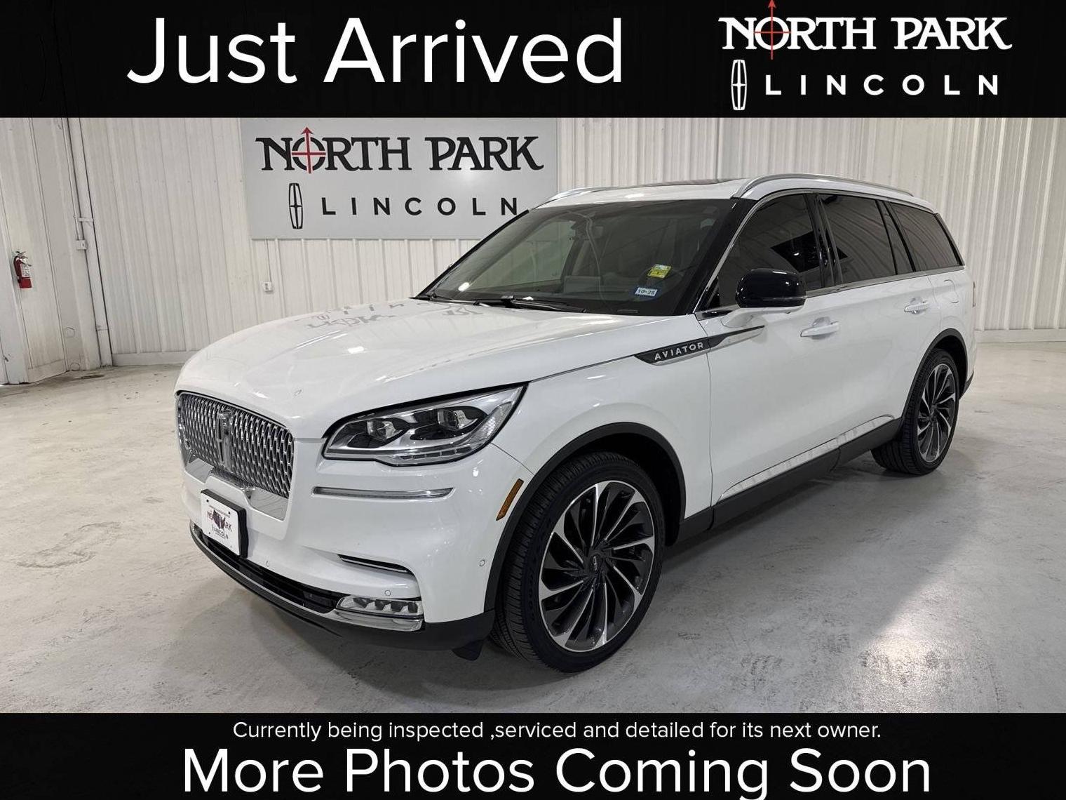 LINCOLN AVIATOR 2022 5LM5J7XC4NGL02751 image