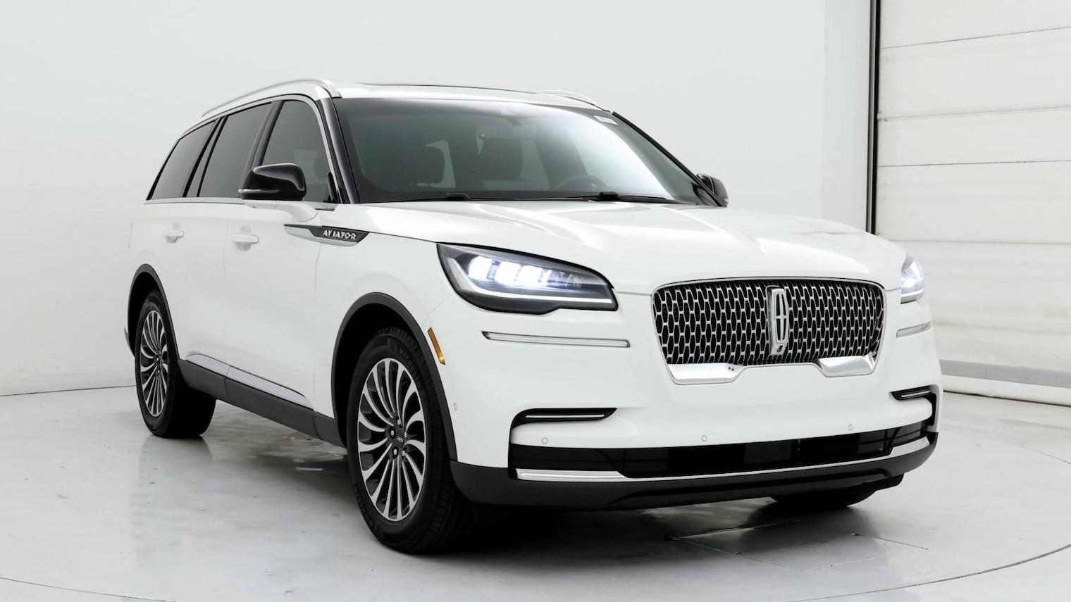 LINCOLN AVIATOR 2022 5LM5J7WC7NGL22204 image