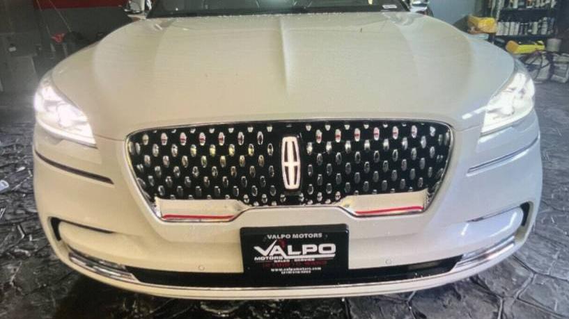 LINCOLN AVIATOR 2022 5LM5J9XC6NGL11737 image