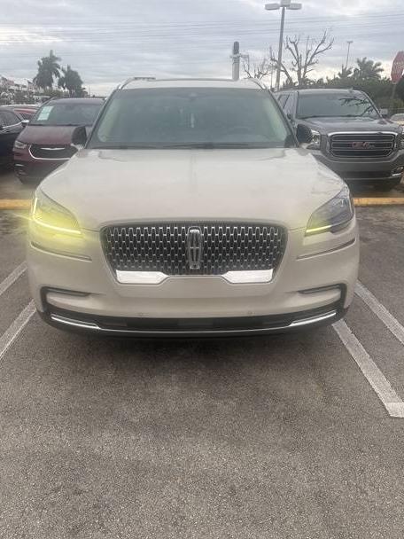 LINCOLN AVIATOR 2022 5LM5J7WC2NGL09408 image