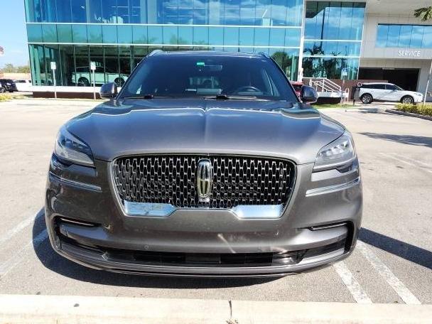 LINCOLN AVIATOR 2022 5LM5J7WC5NGL02209 image