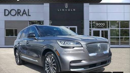 LINCOLN AVIATOR 2022 5LM5J7WC5NGL17213 image