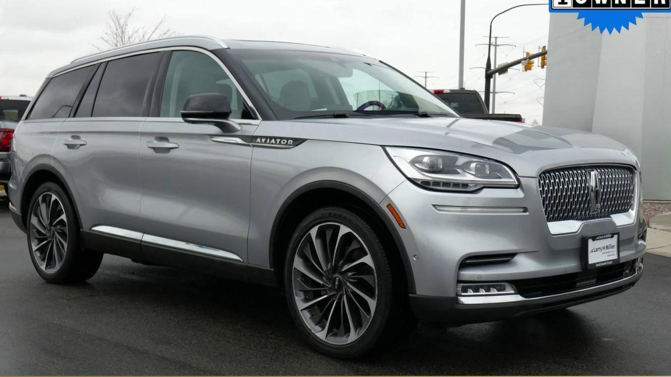 LINCOLN AVIATOR 2022 5LM5J7XC7NGL03442 image