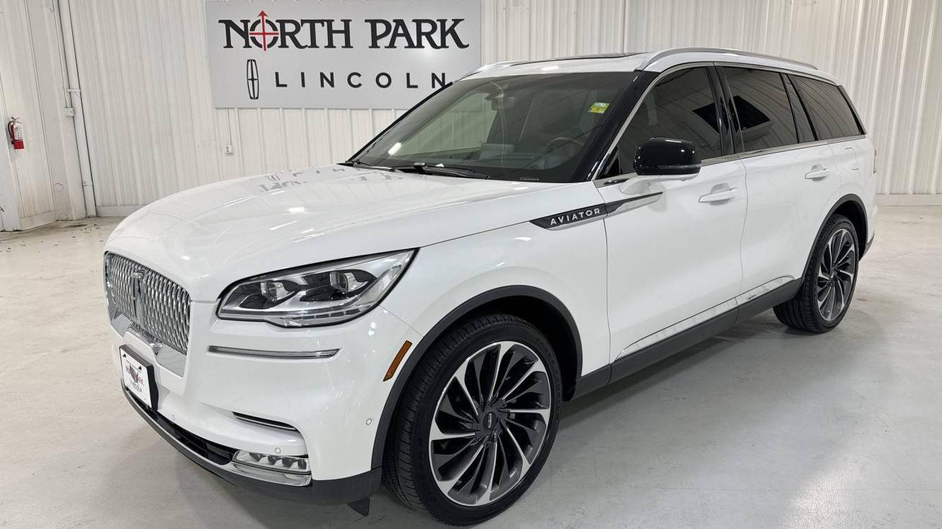 LINCOLN AVIATOR 2022 5LM5J7XC3NGL04426 image