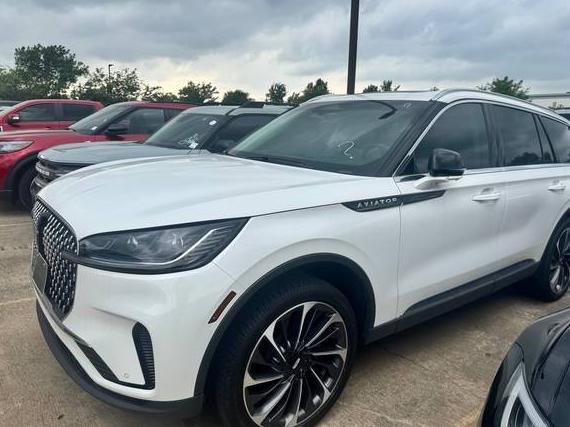 LINCOLN AVIATOR 2025 5LM5J7XC2SGL11251 image