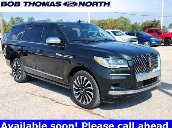 LINCOLN NAVIGATOR 2023 5LMJJ2TG7PEL05393 image
