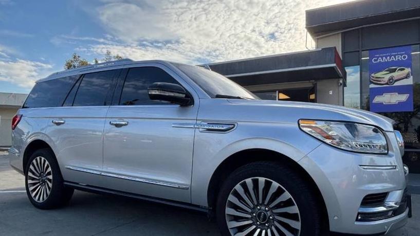 LINCOLN NAVIGATOR 2019 5LMJJ2LT3KEL18454 image