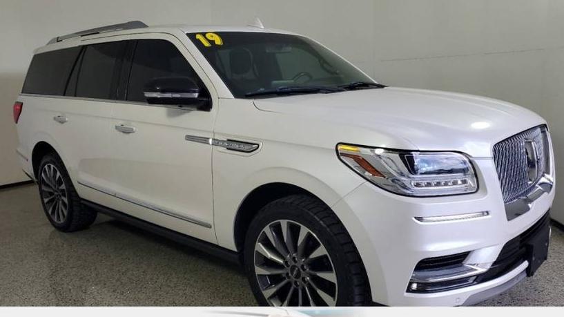 LINCOLN NAVIGATOR 2019 5LMJJ2JT6KEL01165 image