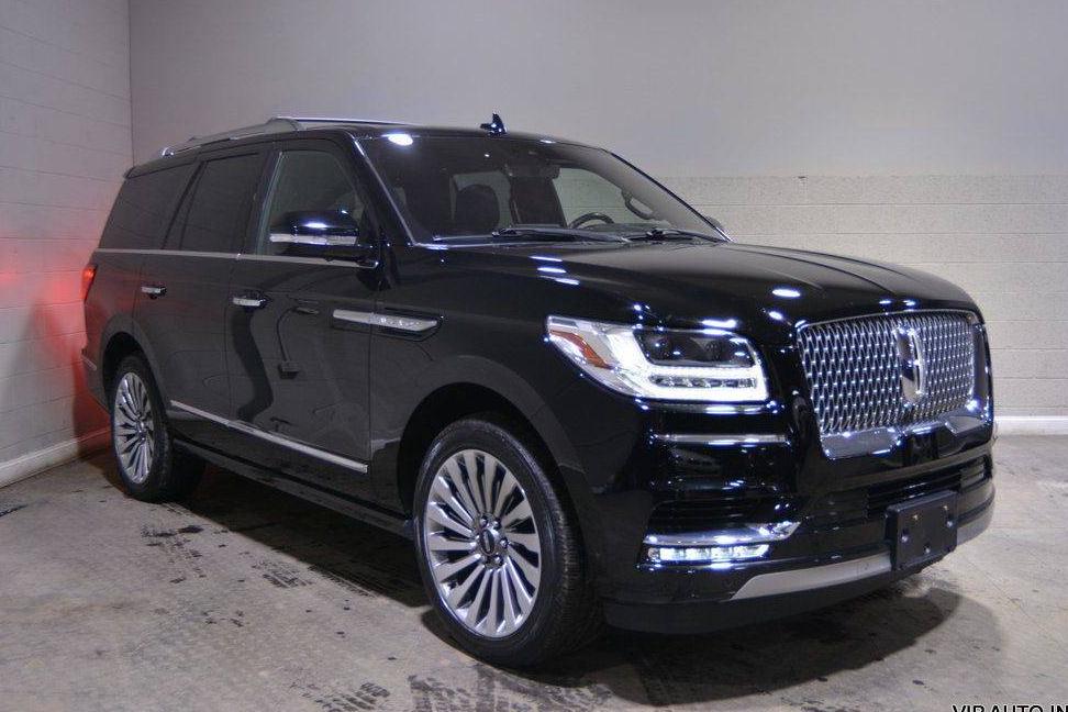 LINCOLN NAVIGATOR 2018 5LMJJ2LT4JEL12614 image