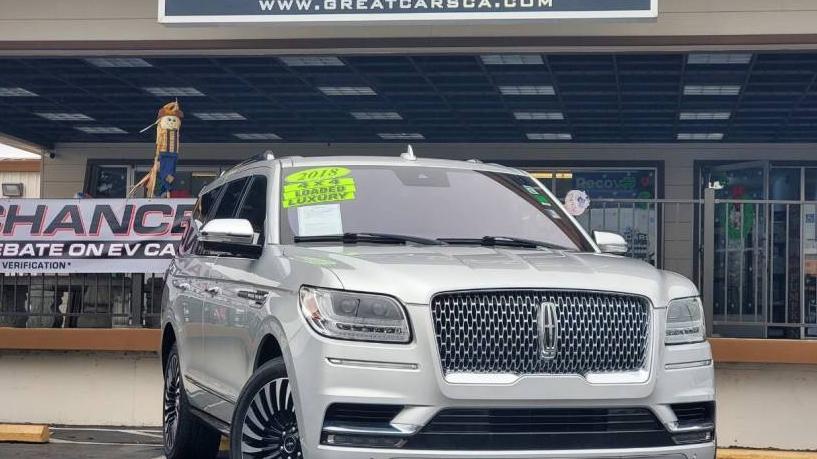 LINCOLN NAVIGATOR 2018 5LMJJ2TT9JEL18554 image