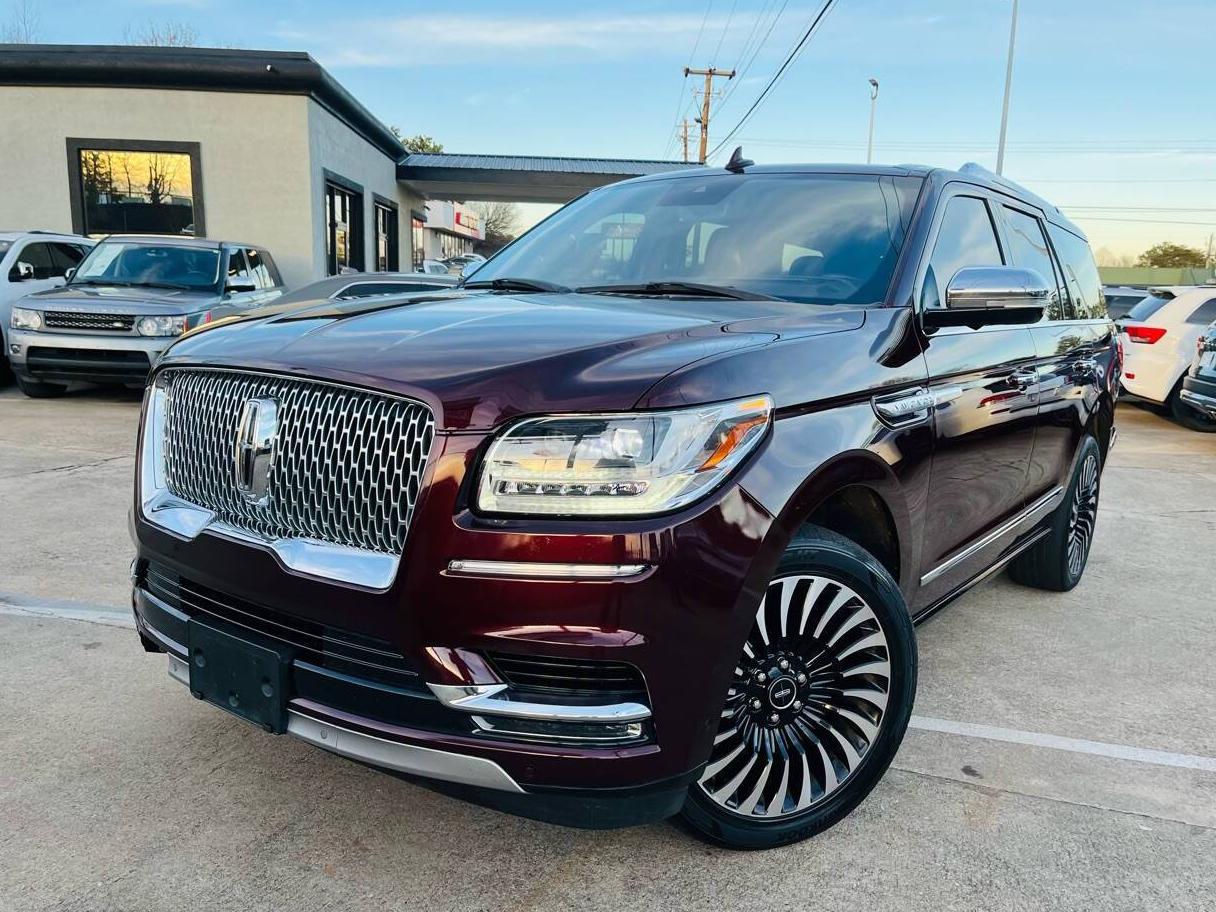 LINCOLN NAVIGATOR 2018 5LMJJ2TT0JEL00153 image