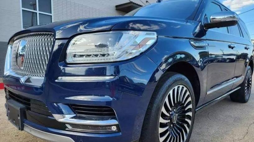 LINCOLN NAVIGATOR 2018 5LMJJ2TT1JEL13543 image