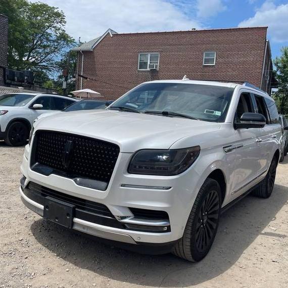 LINCOLN NAVIGATOR 2018 5LMJJ2LT7JEL20626 image
