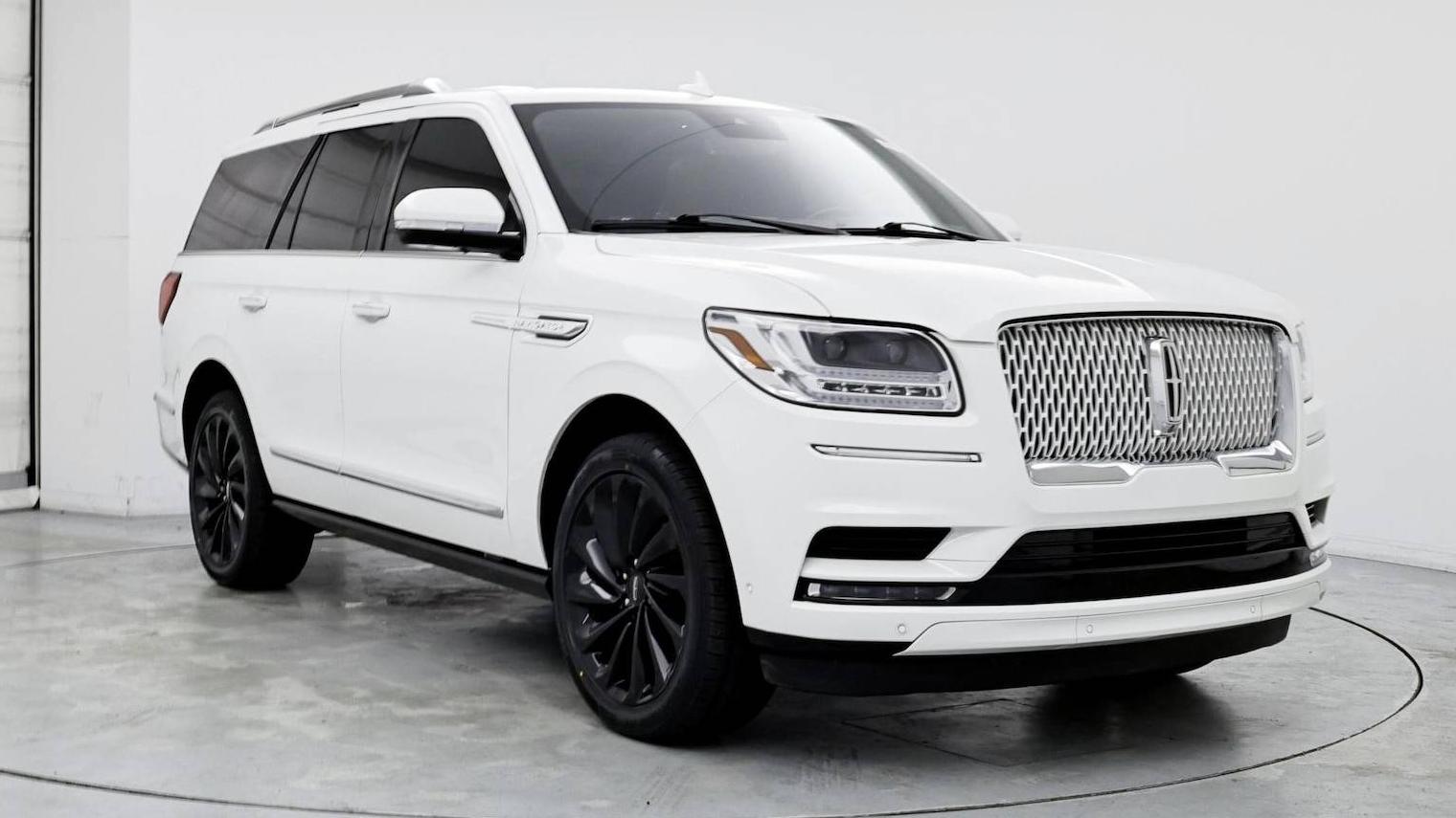 LINCOLN NAVIGATOR 2021 5LMJJ2KT7MEL10359 image