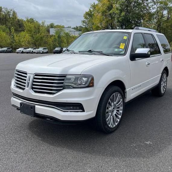 LINCOLN NAVIGATOR 2017 5LMJJ2LT9HEL01120 image LINCOLN NAVIGATOR 2017 5LMJJ2LT9HEL01120 image