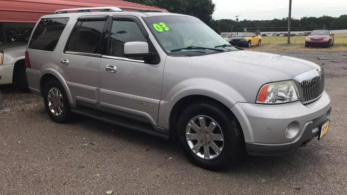 LINCOLN NAVIGATOR 2003 5LMFU28R33LJ15748 image