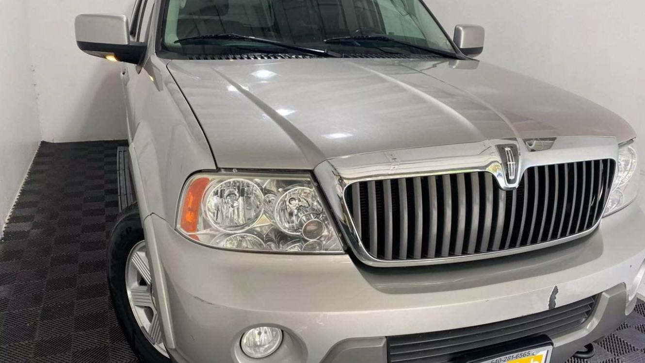 LINCOLN NAVIGATOR 2003 5LMFU27R63LJ17205 image