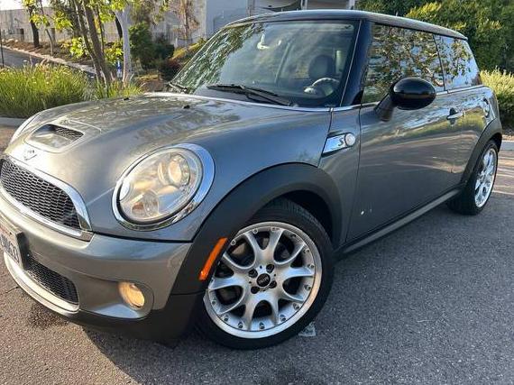 MINI COOPER 2009 WMWMF73569TW84965 image