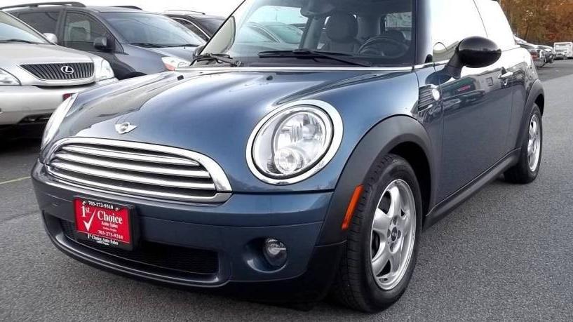 MINI COOPER 2010 WMWMF3C57ATZ22562 image