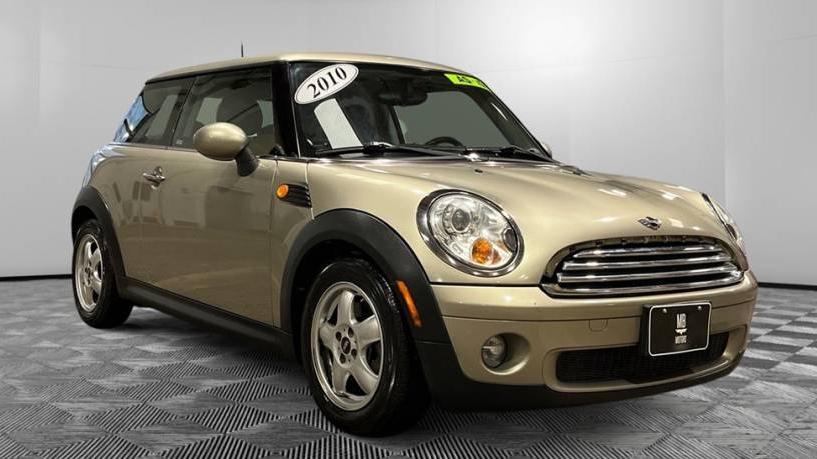 MINI COOPER 2010 WMWMF3C52ATZ66890 image