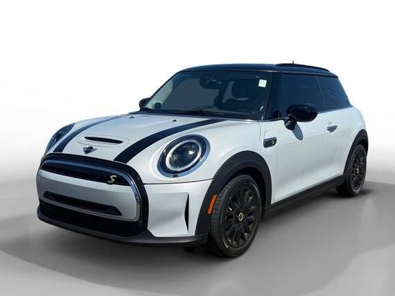 MINI HARDTOP 2023 WMW13DJ07P2T71010 image