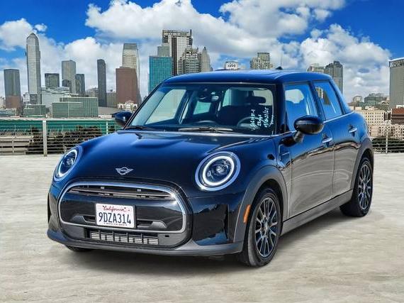 MINI HARDTOP 2023 WMW33DK08P2T58919 image