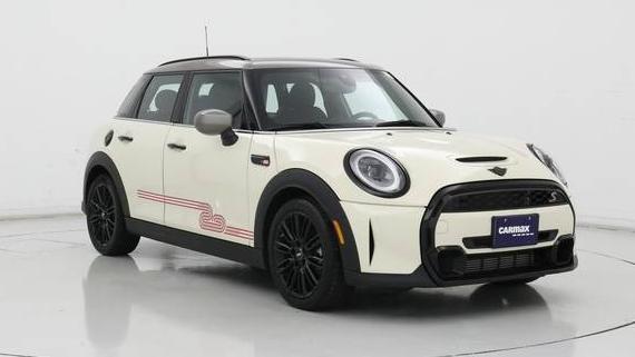 MINI HARDTOP 2023 WMW53DK08P2T22981 image
