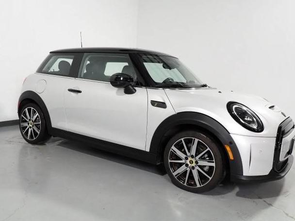 MINI HARDTOP 2023 WMW13DJ02P2S65497 image