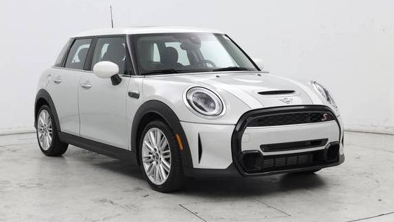 MINI HARDTOP 2023 WMW53DK06P2S62358 image