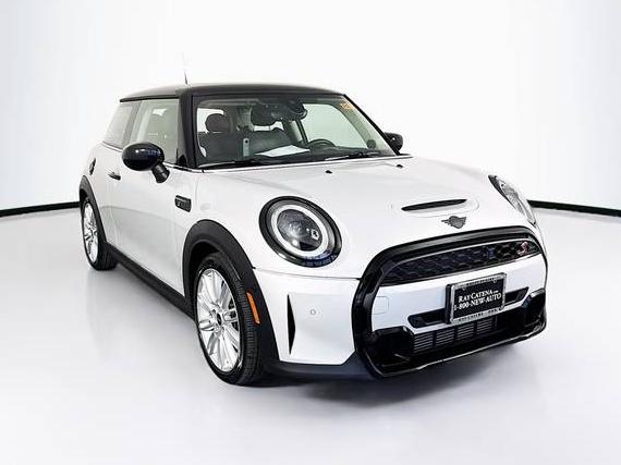 MINI HARDTOP 2023 WMW53DH0XP2T17708 image