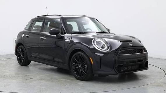 MINI HARDTOP 2023 WMW53DK00P2T86237 image