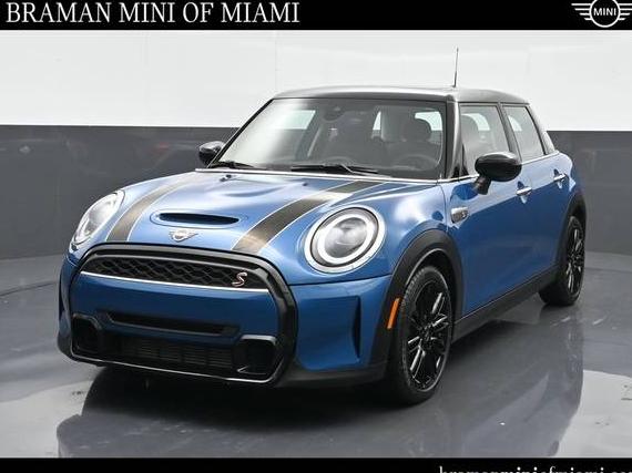 MINI HARDTOP 2023 WMW53DK06P2T10991 image