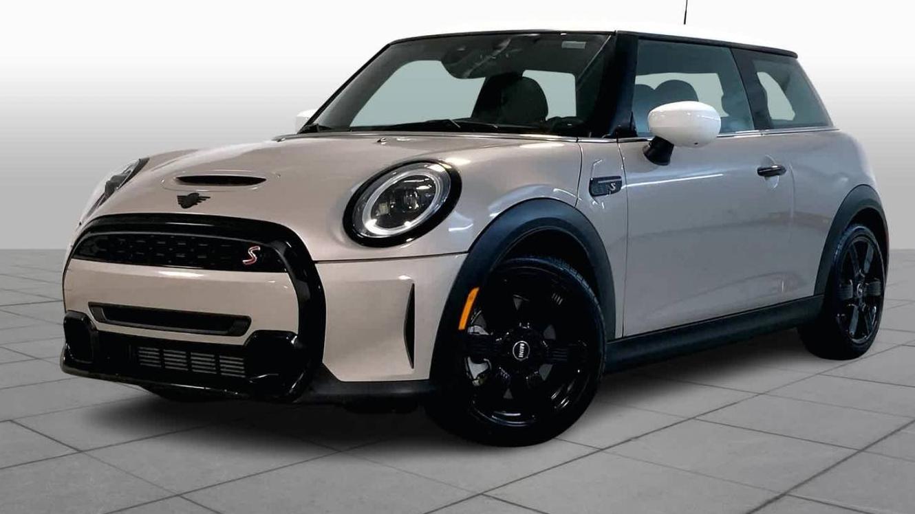 MINI HARDTOP 2023 WMW53DH0XP2T86205 image