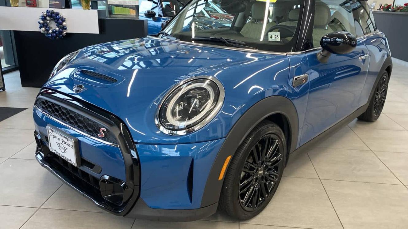 MINI HARDTOP 2023 WMW53DH00P2T76928 image