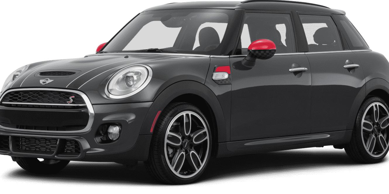 MINI HARDTOP 2016 WMWXU3C52G2B63677 image