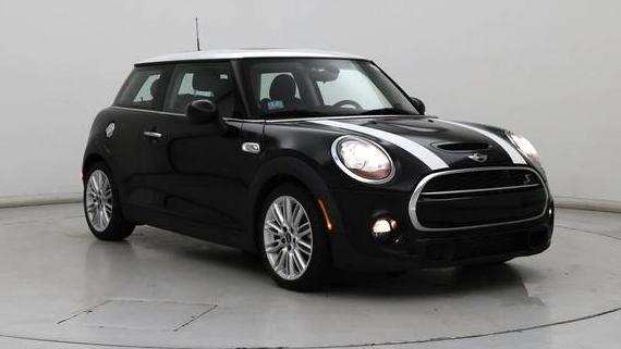 MINI HARDTOP 2016 WMWXP7C54G2A43717 image