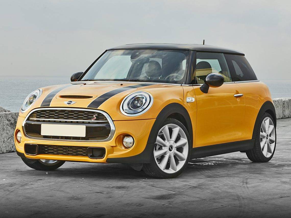 MINI HARDTOP 2016 WMWXP7C50G2A44346 image