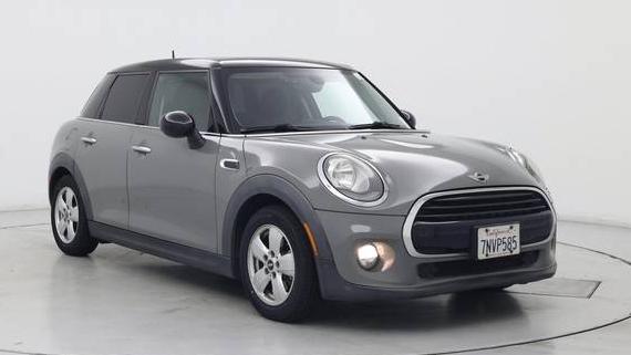 MINI HARDTOP 2016 WMWXU1C59G2D08637 image