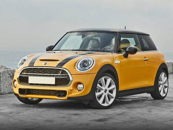 MINI HARDTOP 2016 WMWXU3C57G2B63108 image