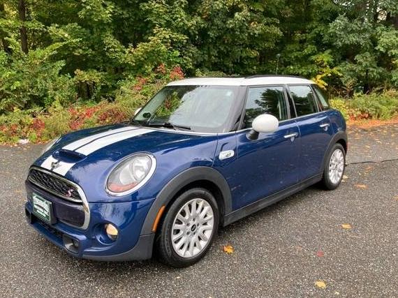 MINI HARDTOP 2016 WMWXU3C5XG2D28083 image