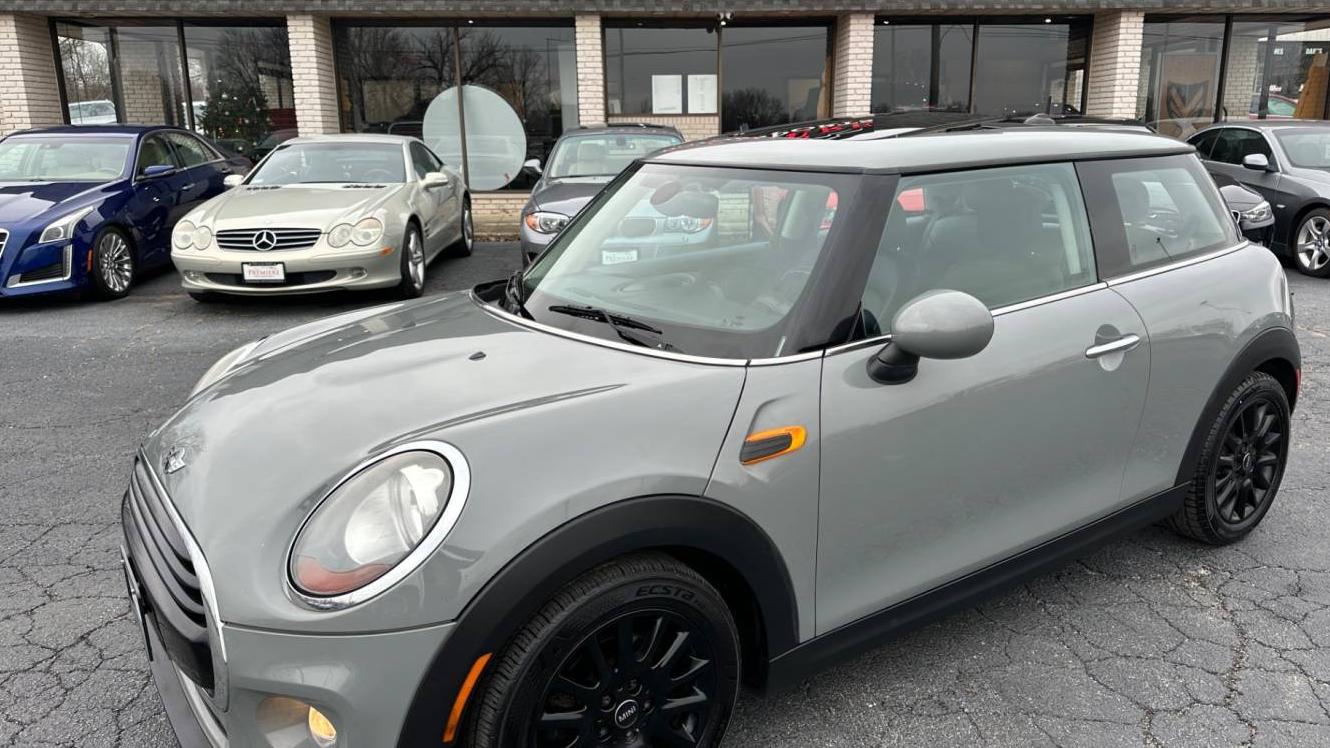 MINI HARDTOP 2016 WMWXP5C50G2D15796 image