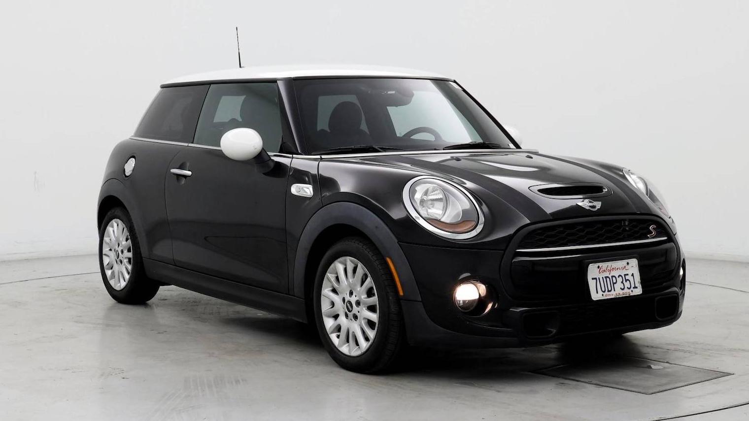 MINI HARDTOP 2016 WMWXP7C57G3B33938 image