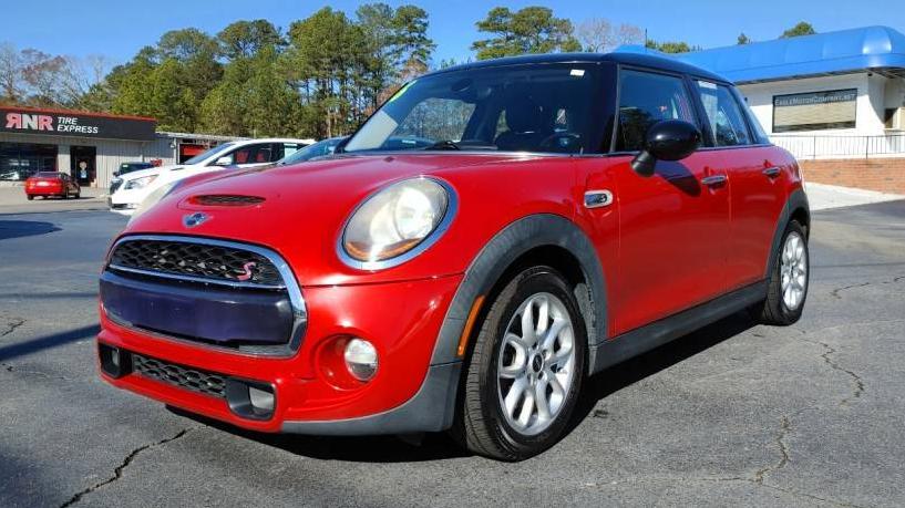 MINI HARDTOP 2016 WMWXU3C51G2B63329 image