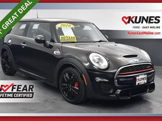 MINI HARDTOP 2016 WMWXM9C57GT996949 image